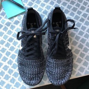 Nike Vapormax Women’s size 7